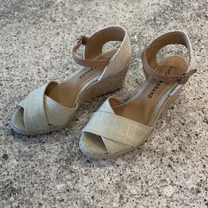 EUC Lucky Brand Size 5 Espadrilles Wedge Sandal